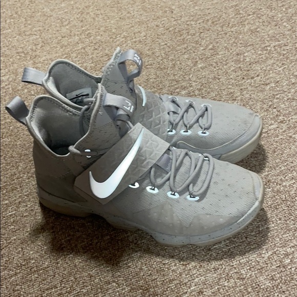 Lebron 14s - Picture 3 of 6